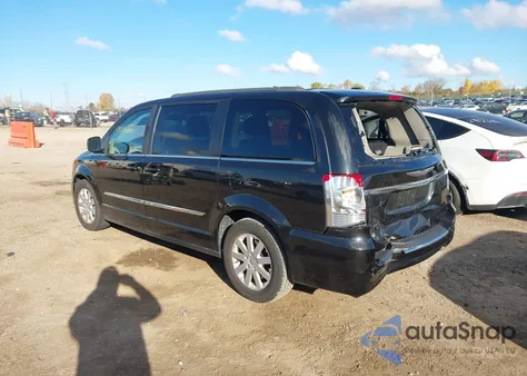 2015 Chrysler Town & Country Touring from USA, damaged, VIN 2C4RC1BG0FR715793